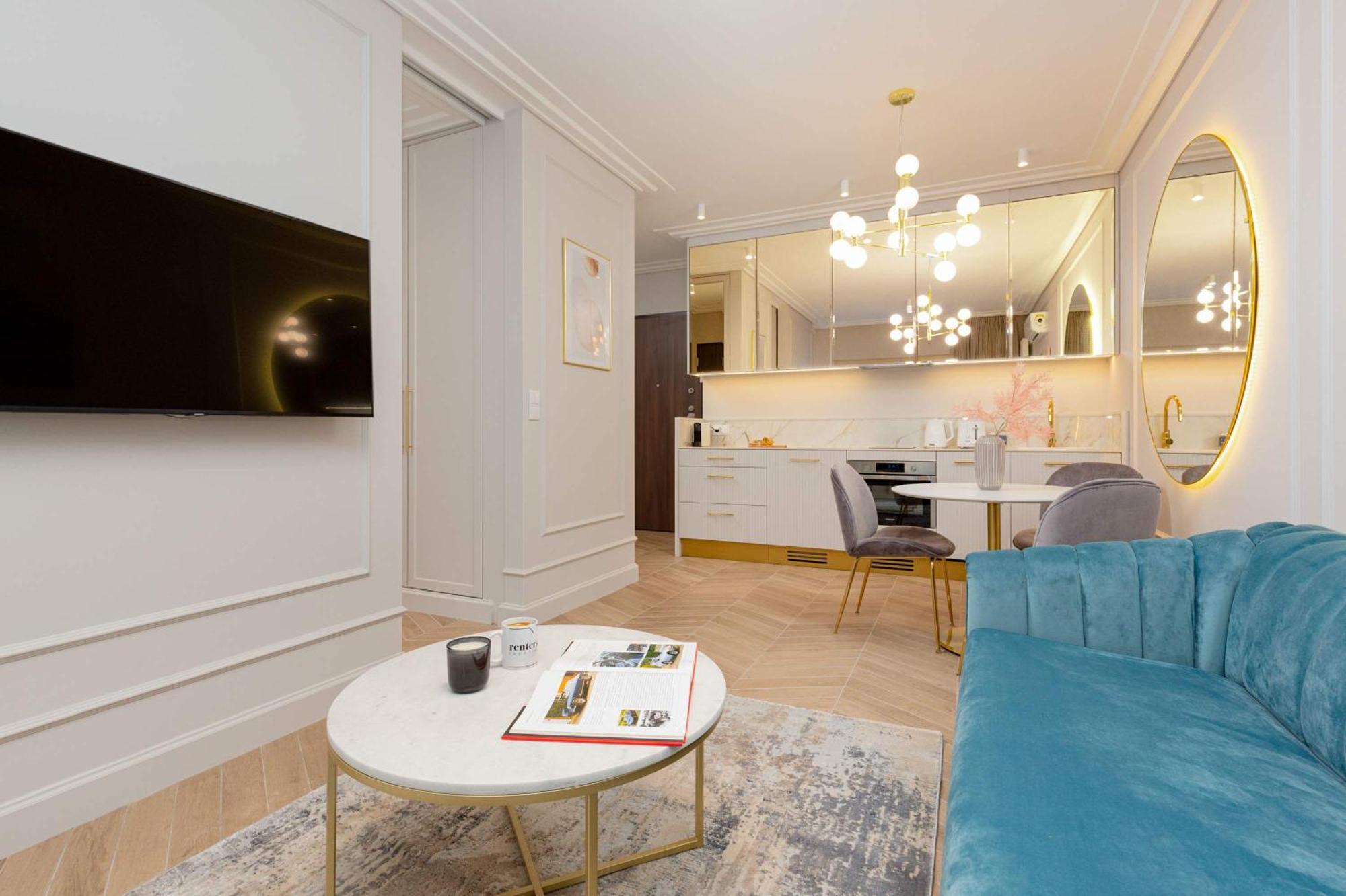 Lux Center Mennica By Renters Prestige Apartment Warsaw